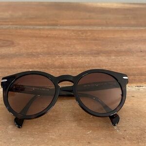 Oliver Peoples Brown Sunglasses Classic Round Design